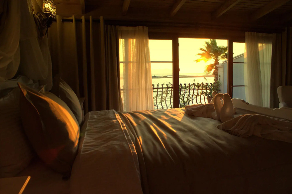 RA Hotel