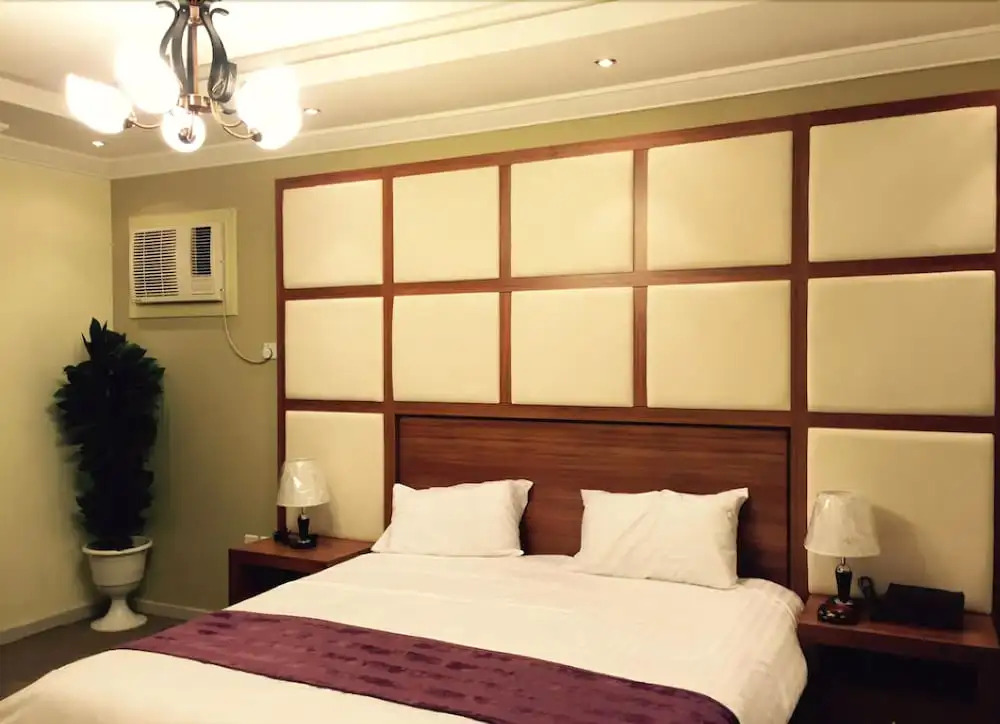 Qasr Al Thuraya Hotel Apartments