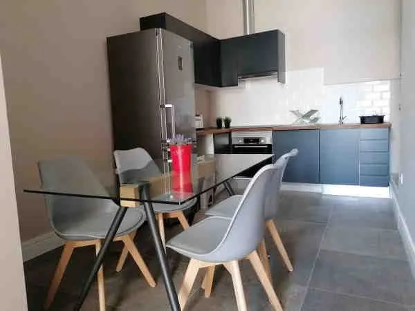 Temple Suites Guesthouse