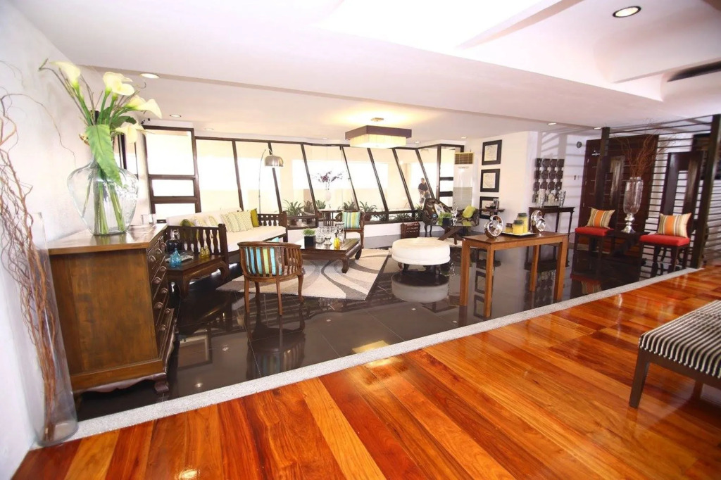Bryan Condo Suites Makati near Airport