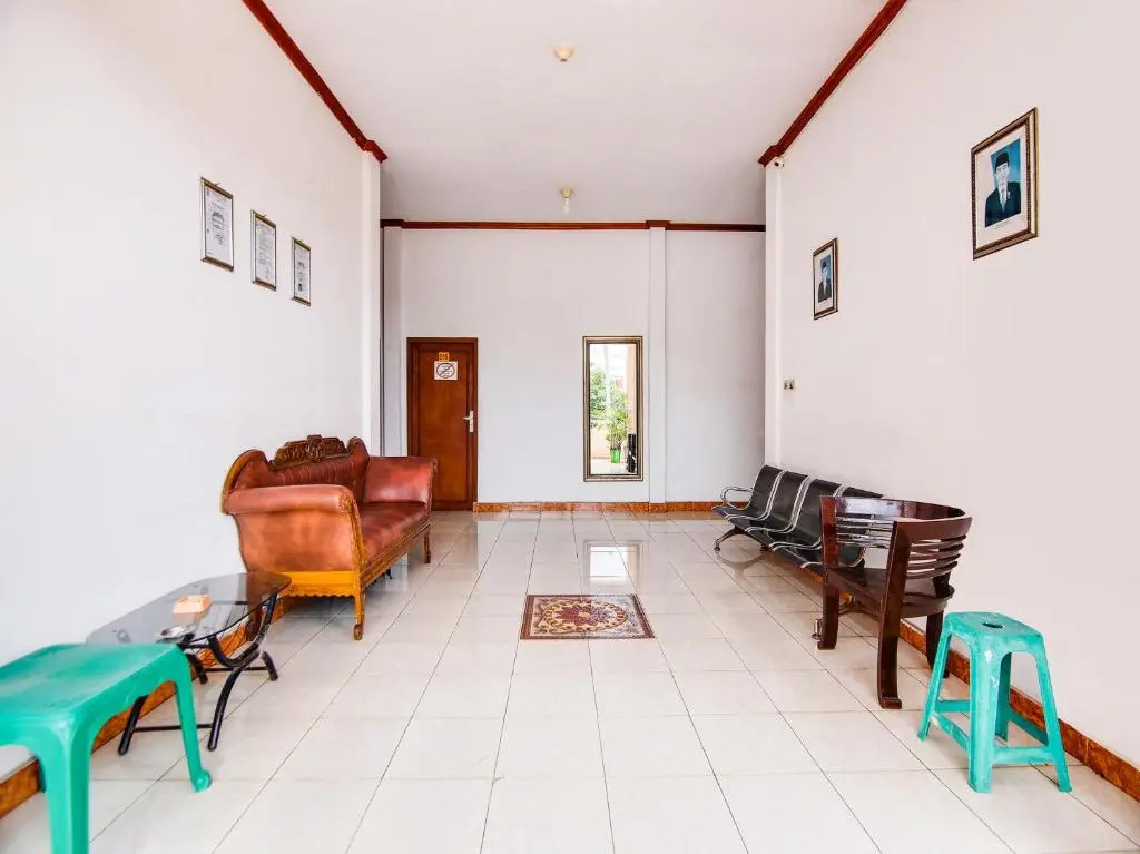 OYO 91063 Kost Bunga
