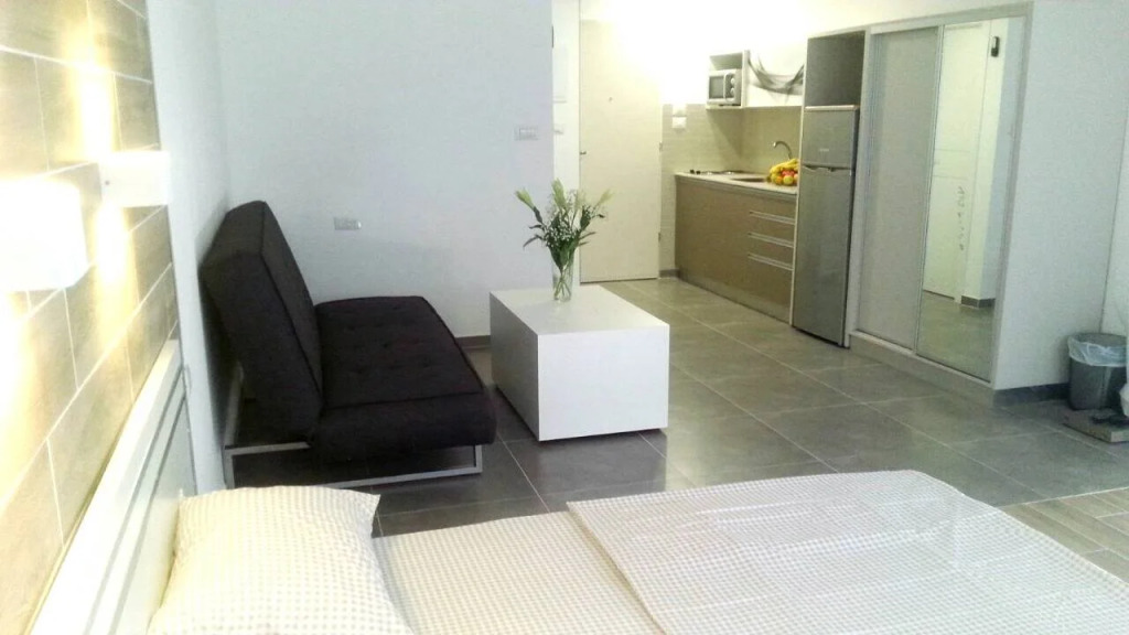 Wow Residence