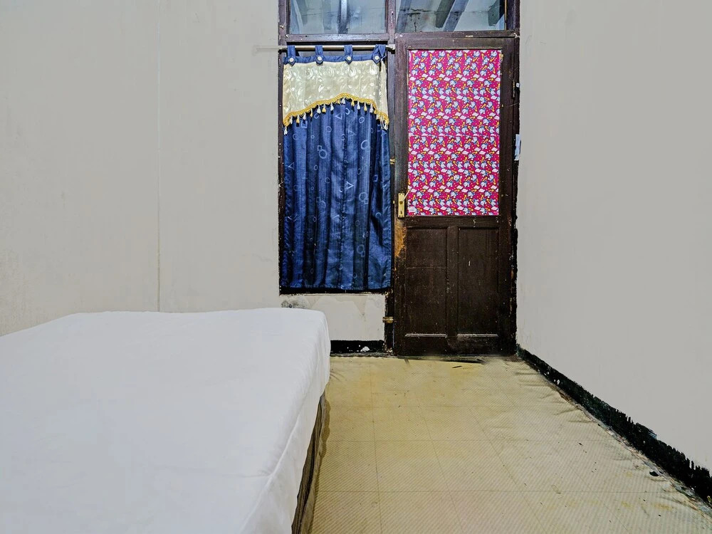 OYO Life 92709 Kost Teras Cikapundung Syariah