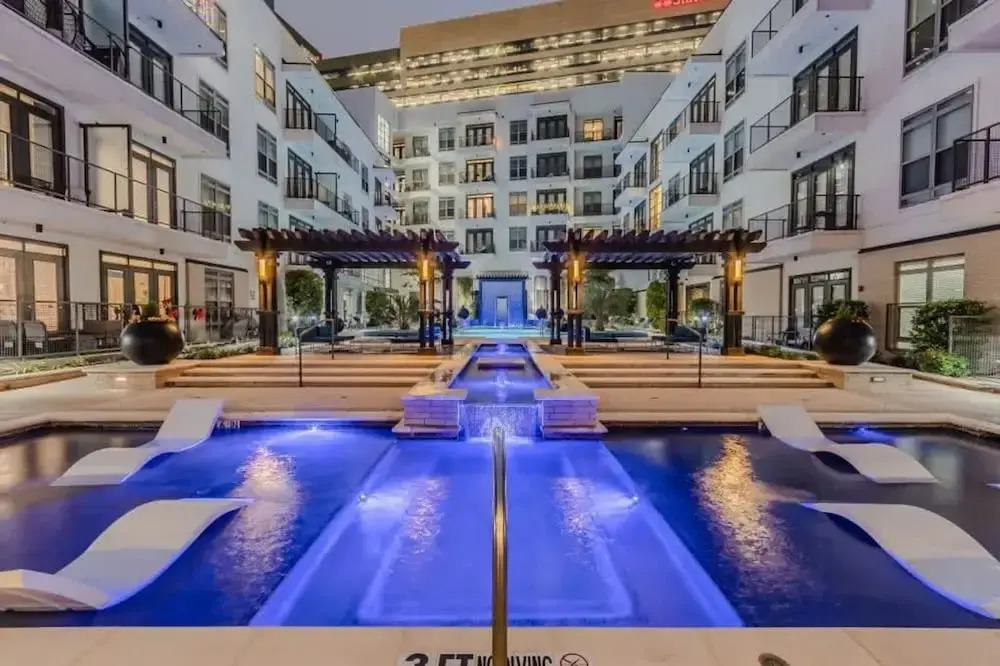 Relax at Cityline I Premium 2BR in Dallas
