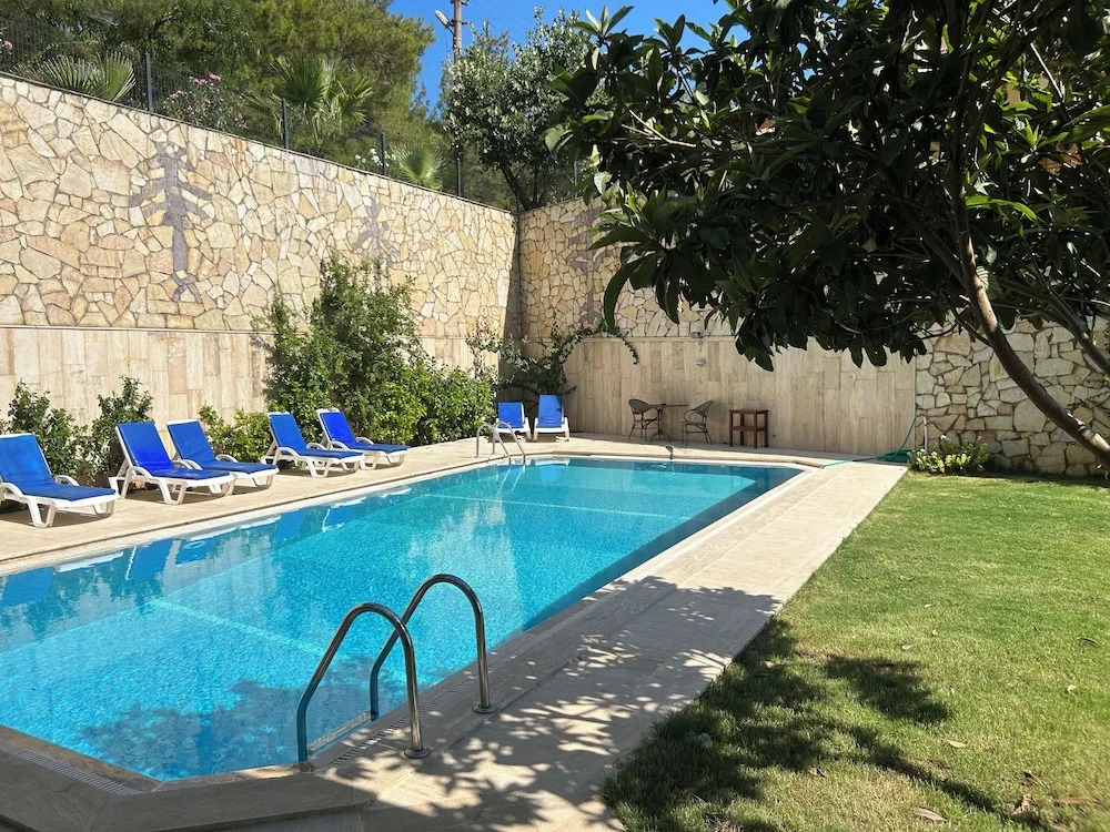 Апарт-отель White Suites Icmeler