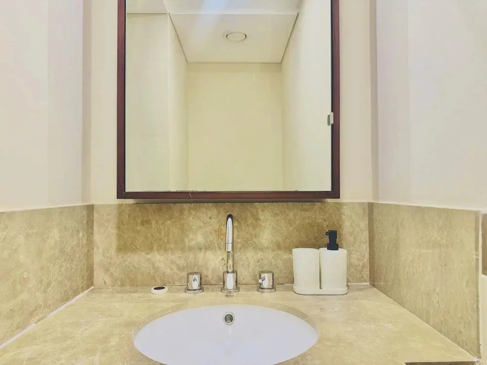 Venduras Chic 1BR near Burj Khalifa