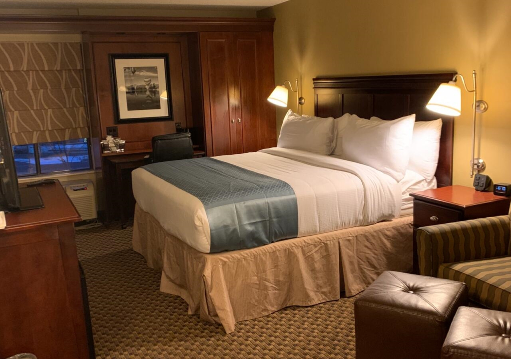 Spark by Hilton Colorado Springs I 25 Central