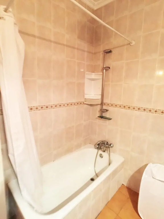 Apartamento de 2 Habitaciones en Lavapies