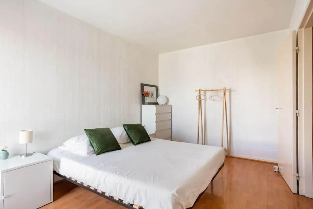 Appartement à 10 minutes du centre de Paris avec le RER B
