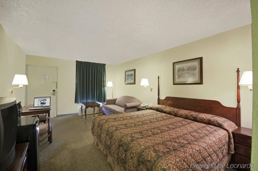 Rogers Inn