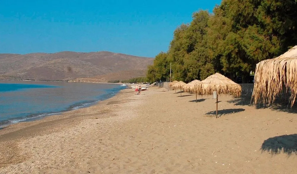 Anemomylos Bungalows