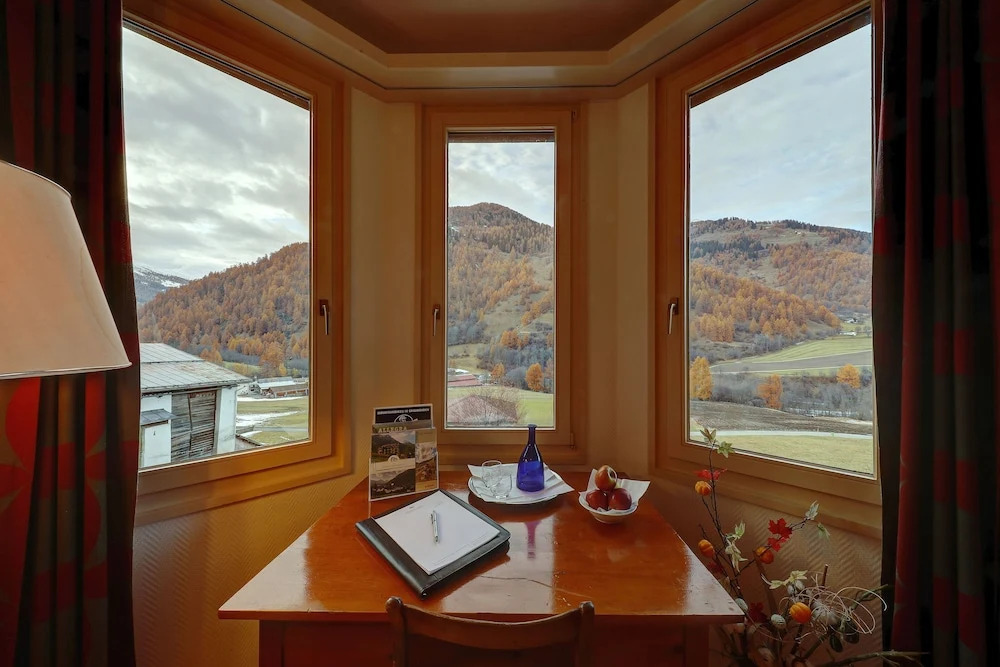 Hotel Schweizerhof Sta Maria