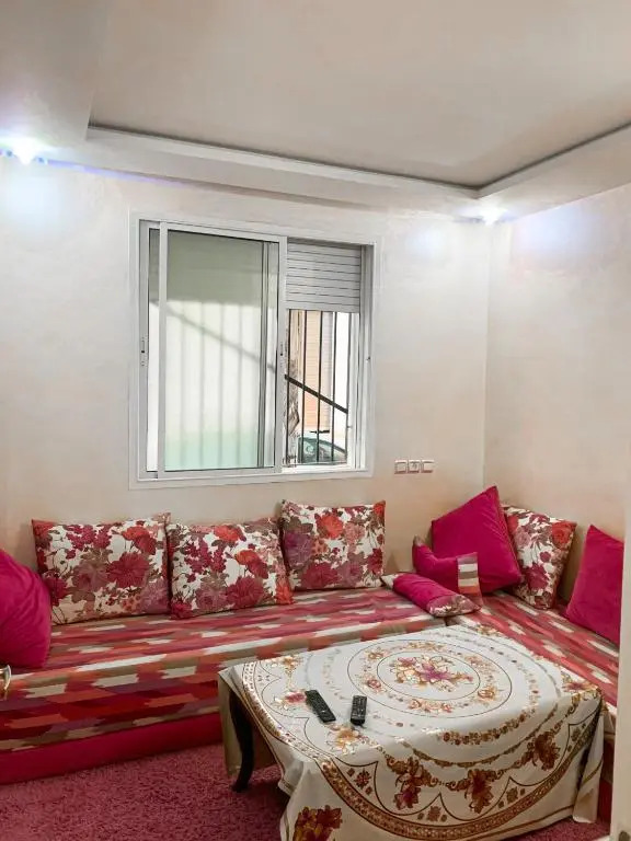 Sunny Hay Salam Apartment, Steps from Agadir Beach
