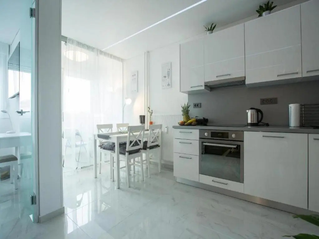 Modern & Luxury APT Zagreb Airport W/ Free Wifi