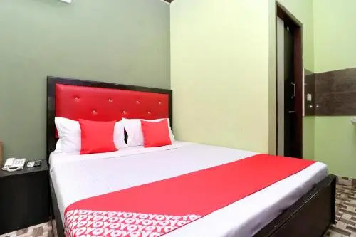 OYO 28180 Hotel Piyush