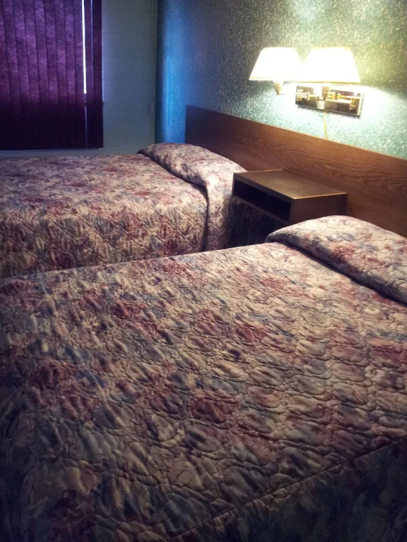 Mile Zero Motor Inn