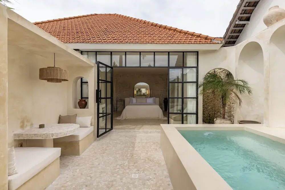 Bohemian 2BR Private Suites By Orivista