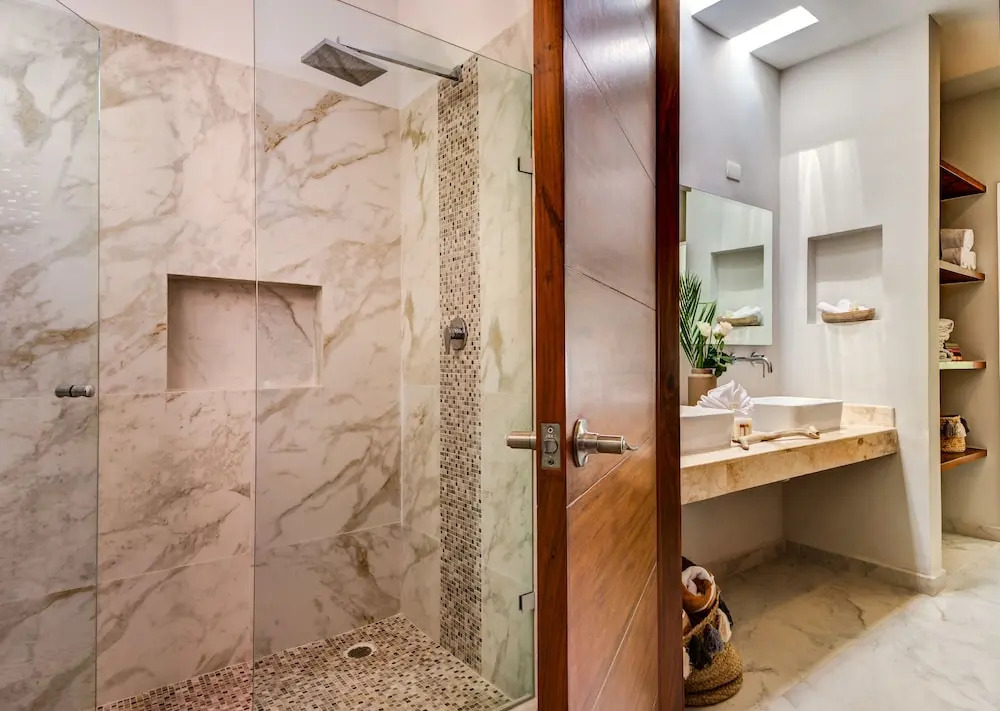 Casa Sieva 4 BDRM luxury villa sleeps 8