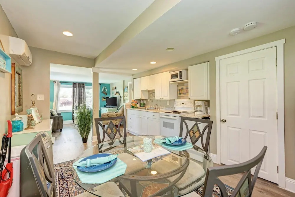 Ami Lighthouse Cottage-One Minute Walk To The Beach-Keyless Locks