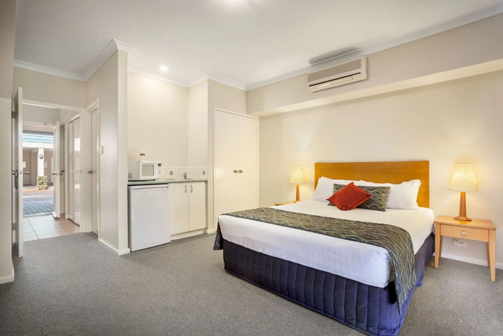 C Mandurah Apartment Resort