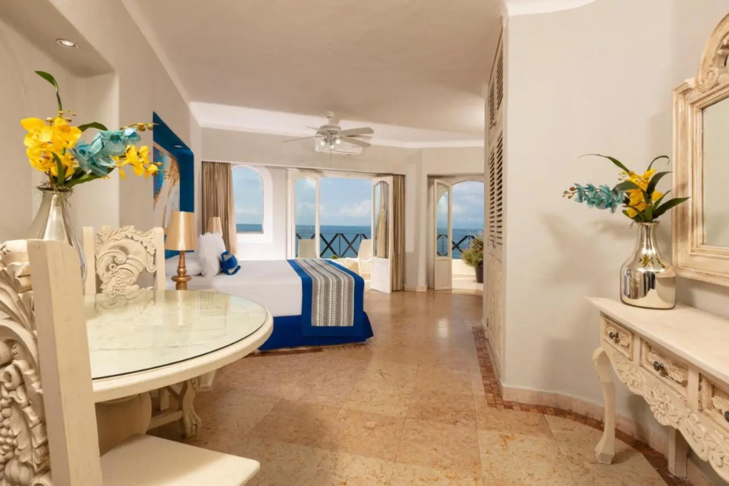 Blue Chairs Beachfront Resort Puerto Vallarta