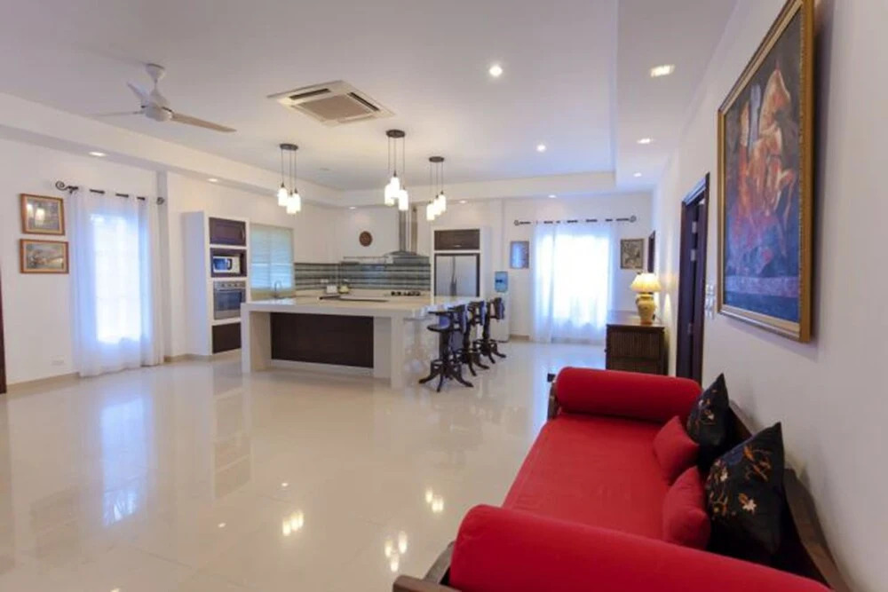 Shanti Villa by Jetta