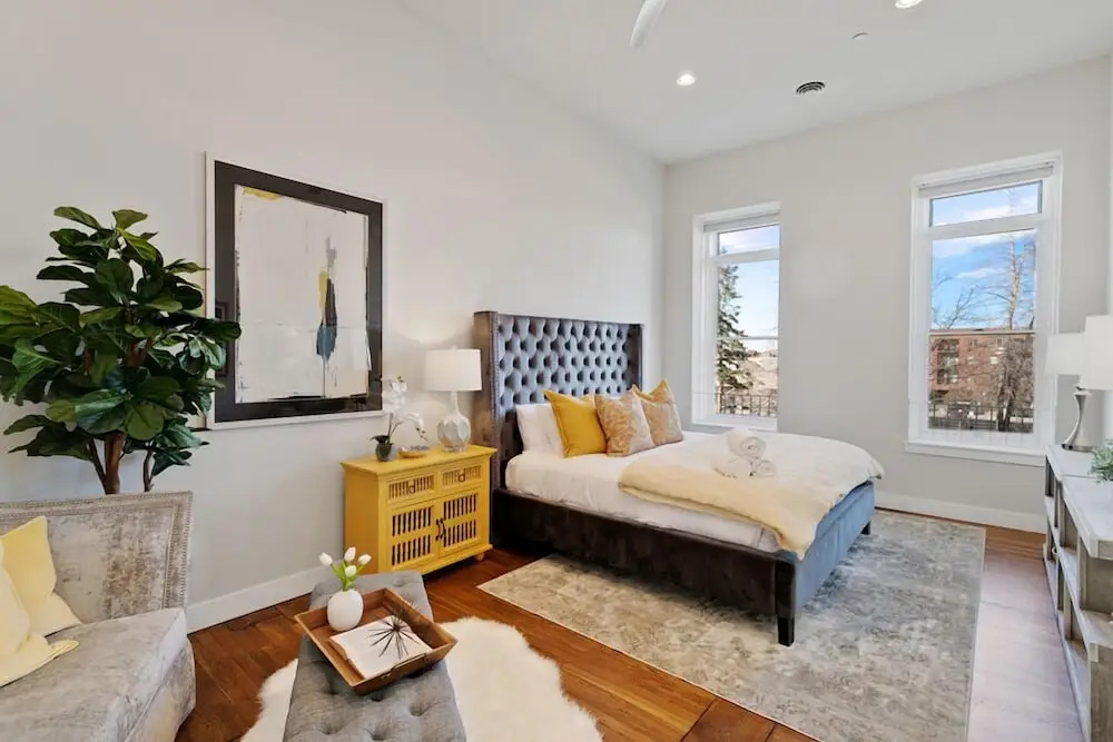 The Penthouse Loft in the Heart of Old Town!
