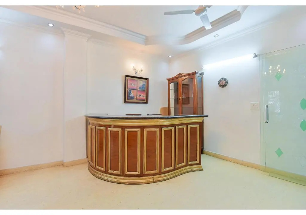 BluO Modern 1BHK - N Block Market Greater Kailash