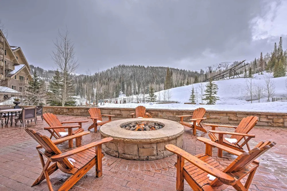 Luxe Montage Deer Valley Retreat: Ski-in/ski-out!