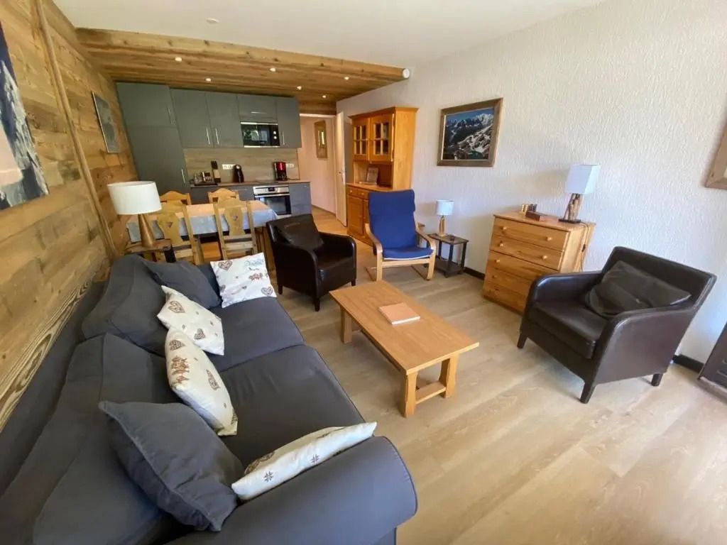 Appartement La Clusaz, 2 pièces, 6 personnes - FR-1-459-76