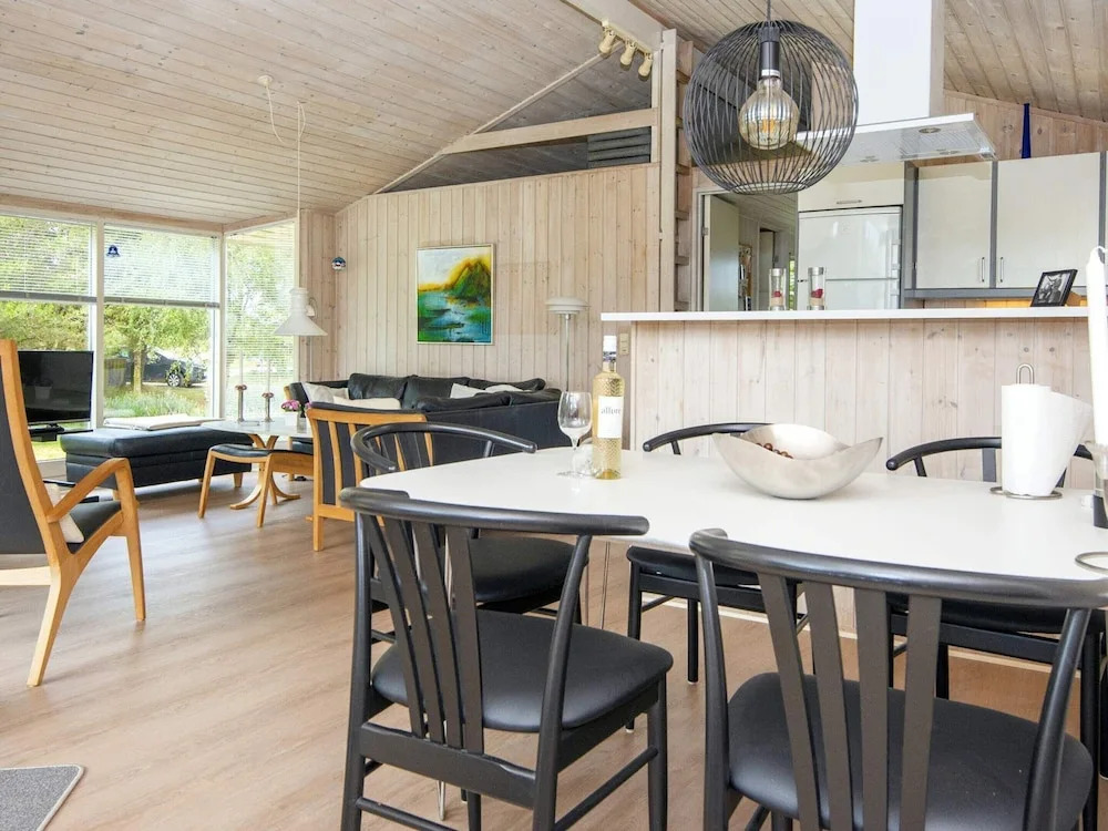 Pleasant Holiday Home near Jutland with Terrace