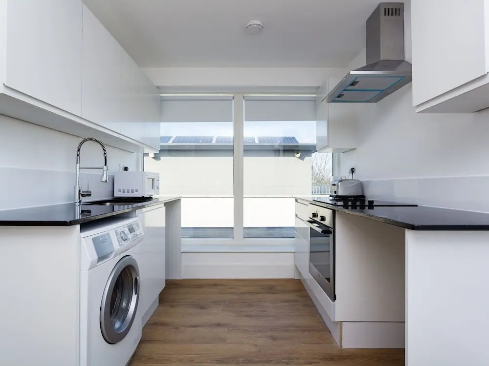 Modern Apartment in London With River Graveney Nearby