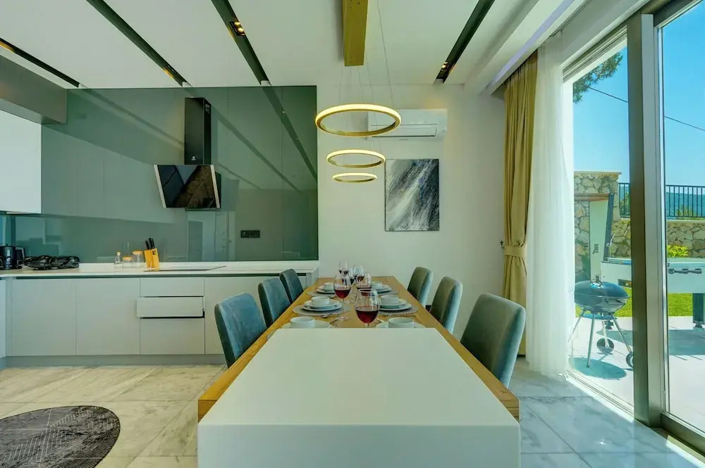 Villa Saturn 4 - PLANET LUXURY VILLAS