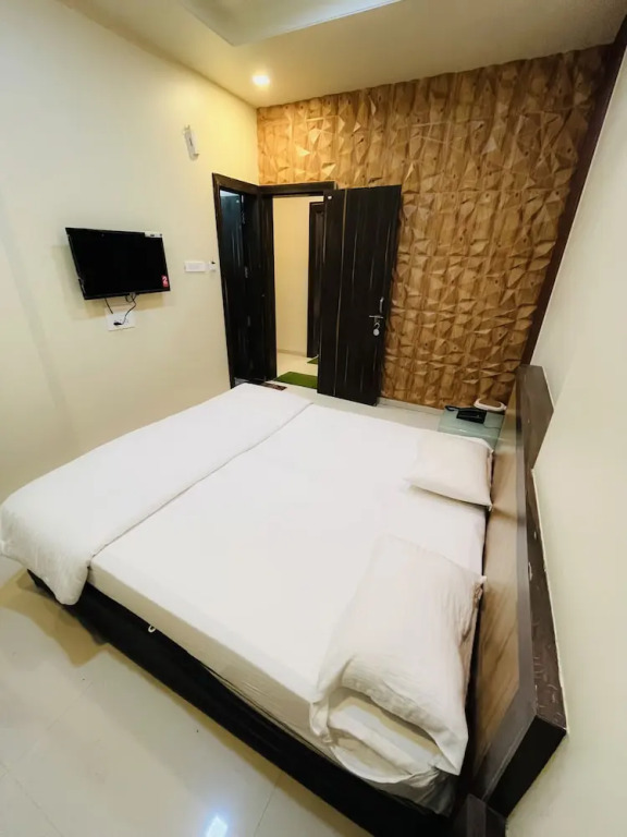 Shree Datta Hotel