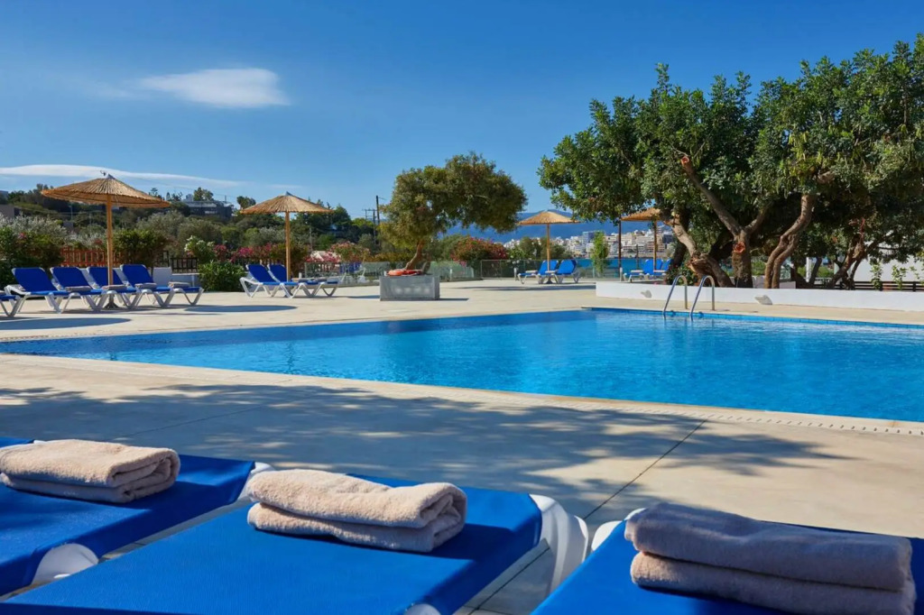 Vasia Ormos Hotel