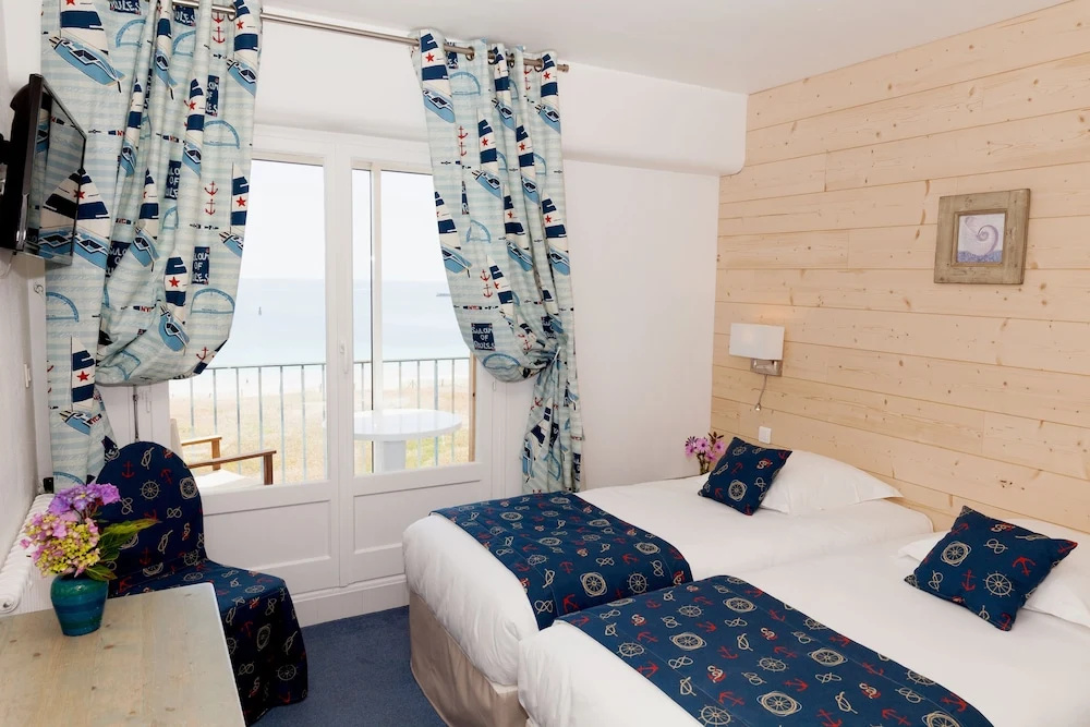 Logis Hotel Restaurant De La Plage