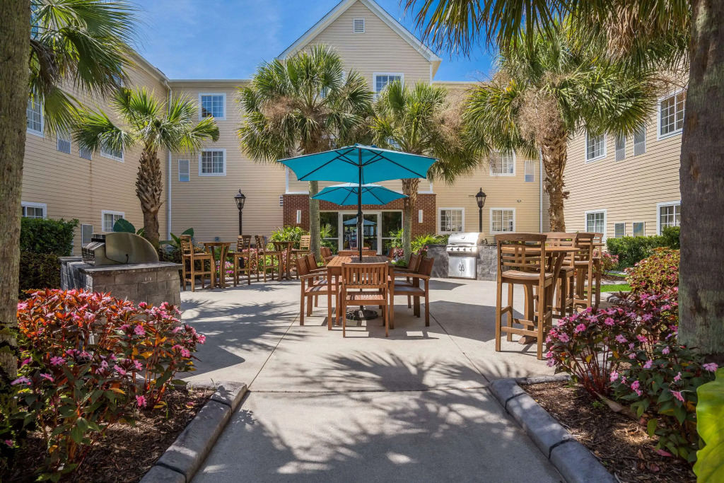 MainStay Suites Wilmington - University Area