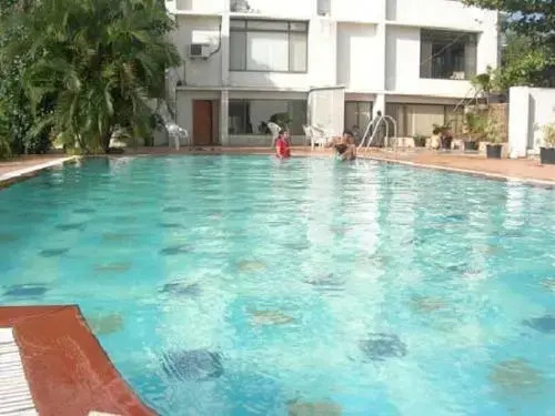 Shilpi Hill Resort