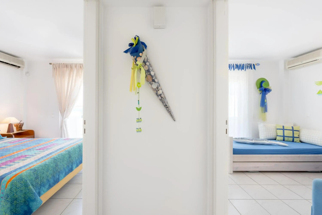 Beachfront Modern Apartment