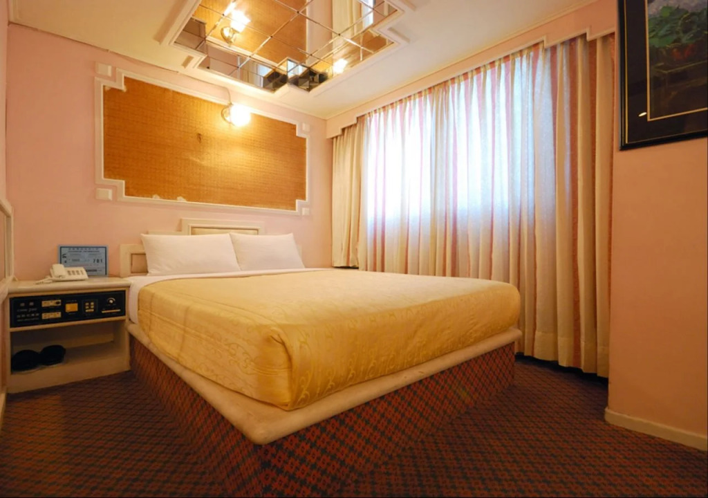King Set Hotel