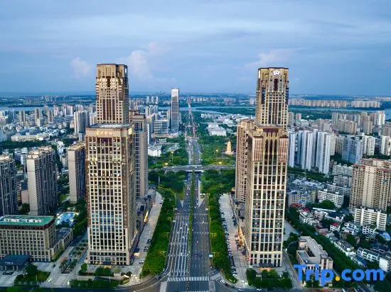 Ya Hotel (Haikou Riyue Square Duty Free Shop)