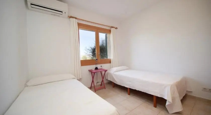Villa Soler de Baix by Sealand Villas