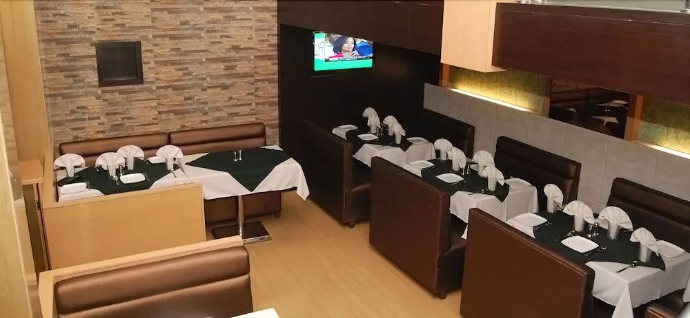 Hotel Aishwarya Residency