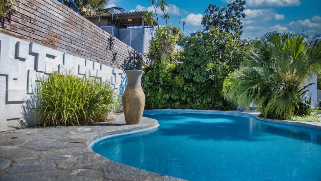 Contemporary Private Studio with Pool and Kitchen
