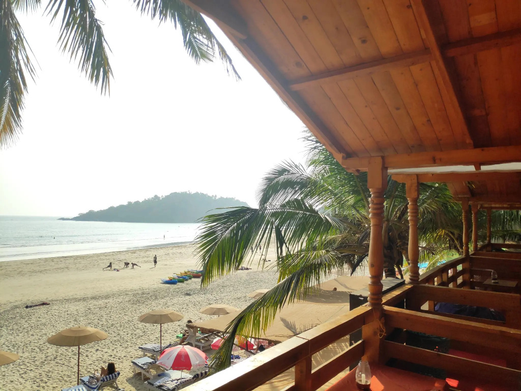 Cafe Blue Hotel