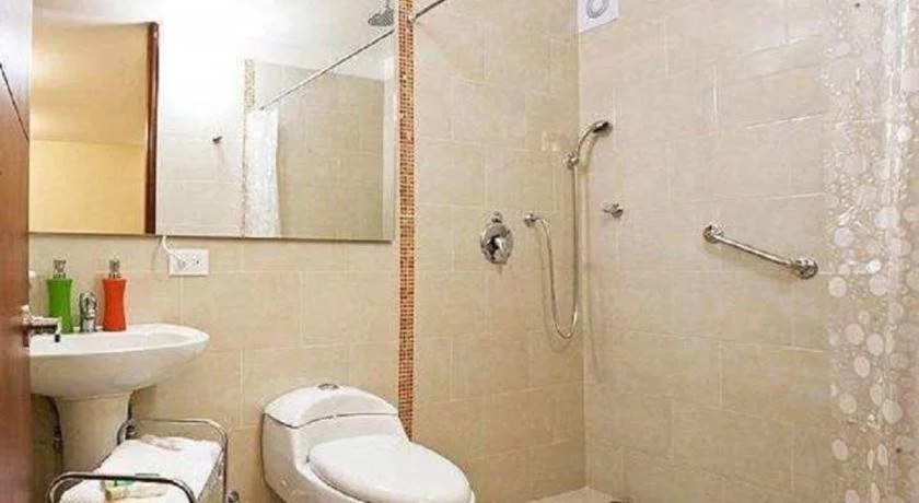 CM House - Hotel Moreno