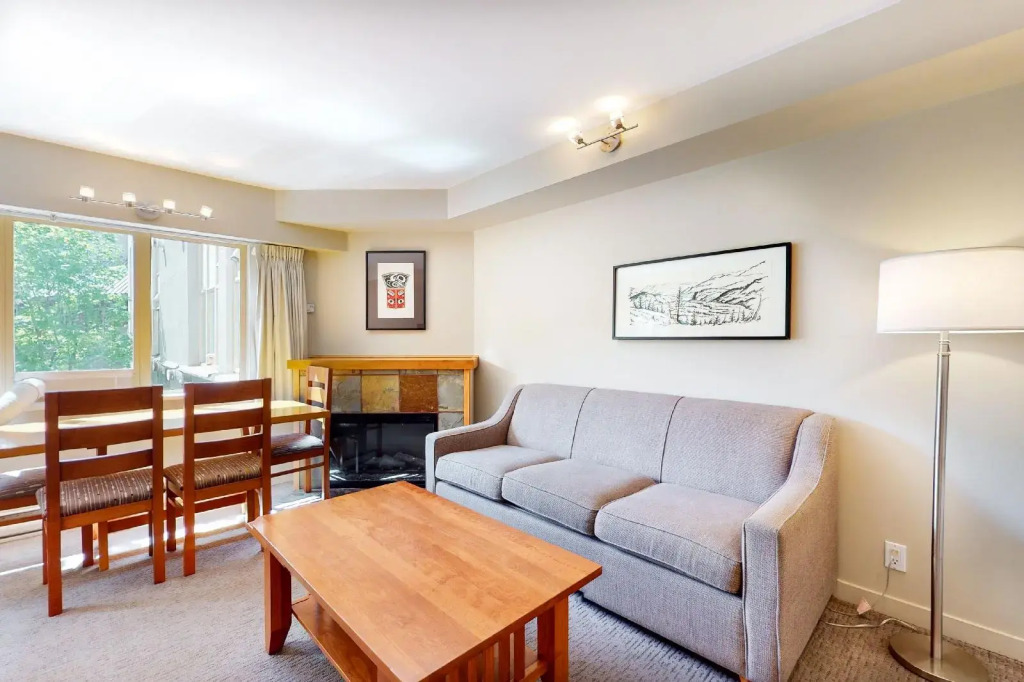 Whistler Peak Lodge