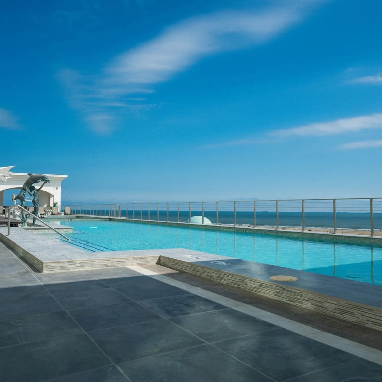 Sea it All Infinity Pool Ocean Views Steps From the Beach -- a Great Getaway