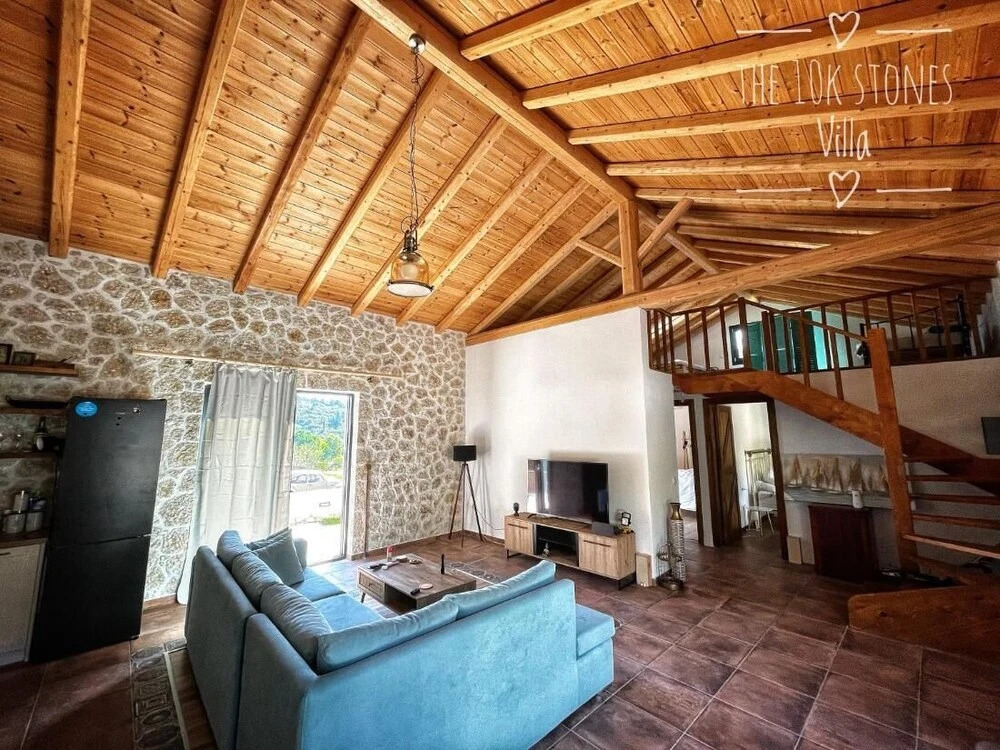 The 10k Stones Villa