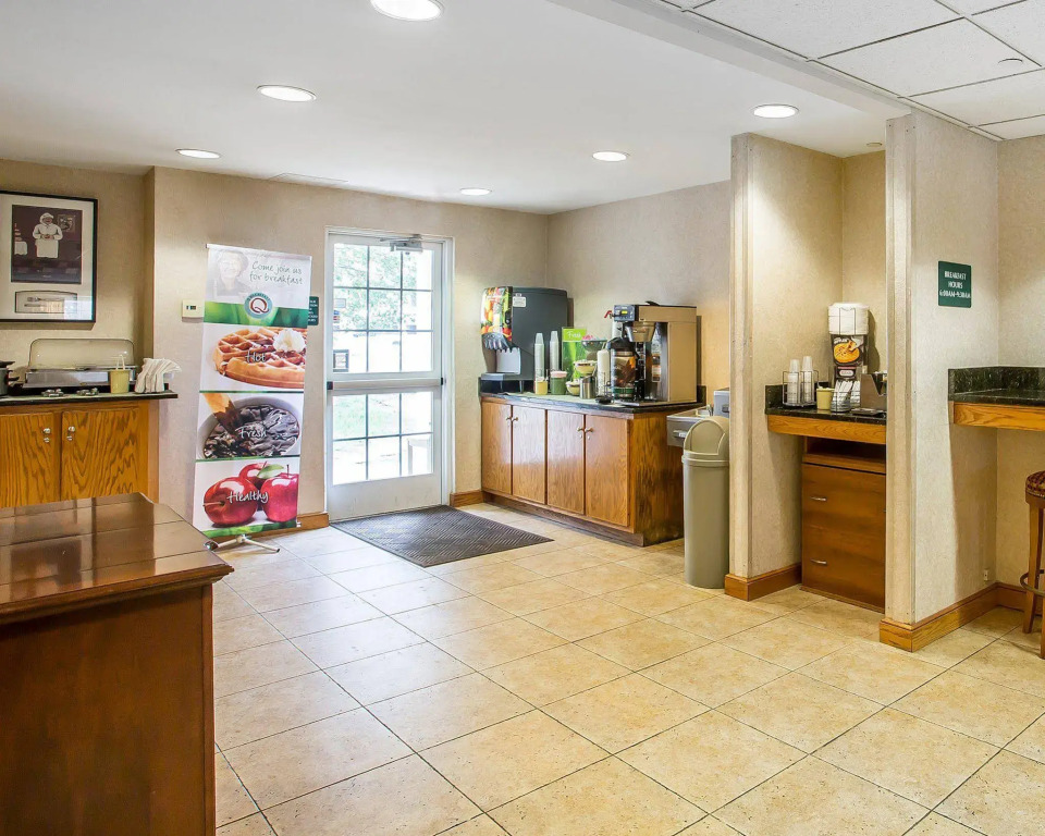 Quality Inn & Suites Mt. Juliet